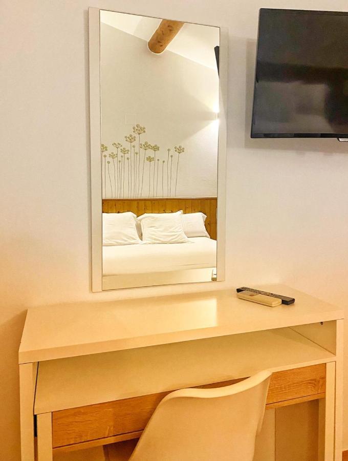 King Room,1029406600:JPEG